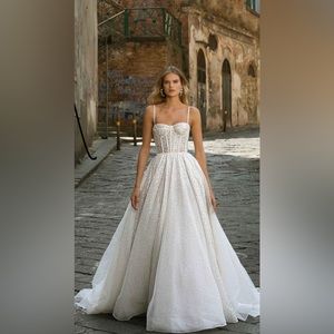 Bridal Dress, Berta (20-107), size small